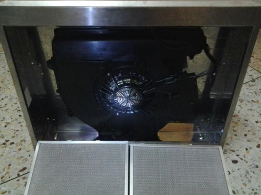 เครื่องดูดควัน