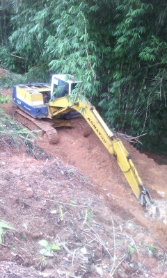 ขายรถแบคโฮ KOMATSU PC120-5 ราคา 600000