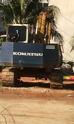 ขายรถแบคโฮ KOMATSU PC120-5 ราคา 600000