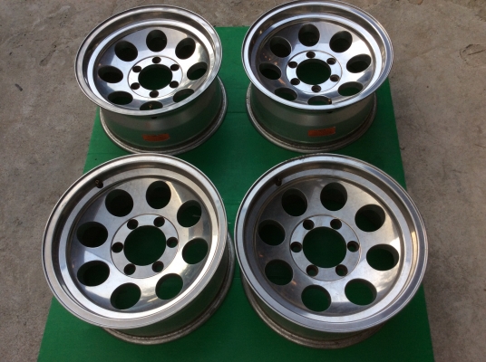 ขายMICKEY THOMPSON U.S.A ขอบ16 ล้อเดิมๆ ขายMICKEY THOMPSON U.S.A ขอบ16 ล้อเดิมๆ