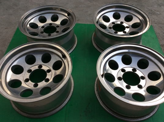 ขายMICKEY THOMPSON U.S.A ขอบ16 ล้อเดิมๆ ขายMICKEY THOMPSON U.S.A ขอบ16 ล้อเดิมๆ