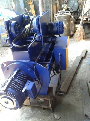 รอกไฟฟ้า ไมเด็นซ่า 5 ตัน โซ่ยกสูง12เมตร ราคาไม่แพงสนใจสอบถามข้อมูลได้ที่ 0985700161