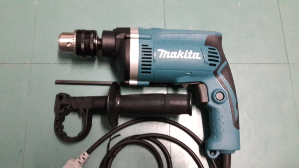 ขายสว่านMakita HP1630 710W งานใหม่อุปกรณ์ครบพร้อมใบรับประกัน ขายสว่านMakita HP1630 710W งานใหม่อุปกรณ์ครบพร้อมใบรับประกัน