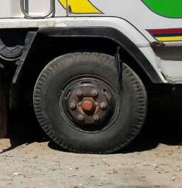 หกล้อ อีซูซุ FRR12L175โบว์ ช่วงย่าว6.20ม สภาพดีสาพบางเดิมพร้อมใช้งาน หกล้อ อีซูซุ FRR12L175โบว์ ช่วงย่าว6.20ม สภาพดีสาพบางเดิมพร้อมใช้งาน