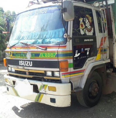 หกล้อ อีซูซุ FRR12L175โบว์ ช่วงย่าว6.20ม สภาพดีสาพบางเดิมพร้อมใช้งาน หกล้อ อีซูซุ FRR12L175โบว์ ช่วงย่าว6.20ม สภาพดีสาพบางเดิมพร้อมใช้งาน