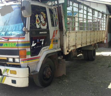 หกล้อ อีซูซุ FRR12L175โบว์ ช่วงย่าว6.20ม สภาพดีสาพบางเดิมพร้อมใช้งาน หกล้อ อีซูซุ FRR12L175โบว์ ช่วงย่าว6.20ม สภาพดีสาพบางเดิมพร้อมใช้งาน