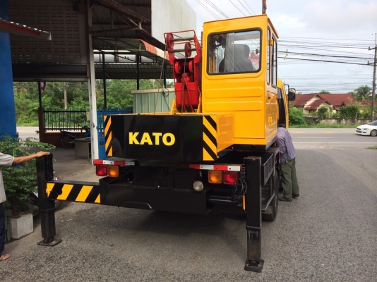 ขาย รถเครน6ล้อ 7ตัน Kato ทะเบียนพร้อม รถทำงานอยู่ ขาย รถเครน6ล้อ 7ตัน Kato ทะเบียนพร้อม รถทำงานอยู่