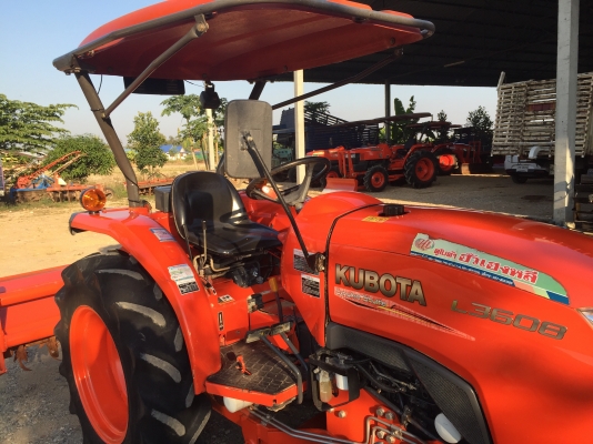 ขายรถไถคูโบต้า L3608(4WD)2เพลาพร้อมอุปกรณ์ครบ ราคา298,000 บาท สนใจต่อรองได้ 081-9136451 ขายรถไถคูโบต้า L3608(4WD)2เพลาพร้อมอุปกรณ์ครบ ราคา298,000 บาท สนใจต่อรองได้ 081-9136451