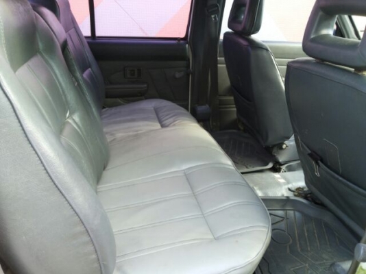 TOYOTA มือ 1 YN 106 คานแข็งแท้ 4 WD เบนซินโรงงาน เครื่อง 4 Y แน่น คัสซีสวยเดิม