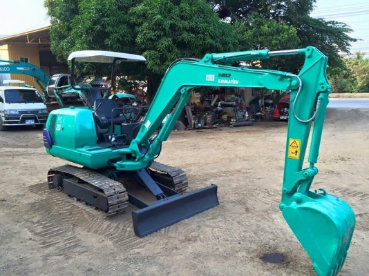 ขายรถขุดแบคโฮ KOMATSU Pc20-7  เครื่องแน่น ปั๊มแรง ระบบไว (แทรคเหล็ก) รถพร้อมใช้งาน  (เอกสารใบอินวอยครบ)