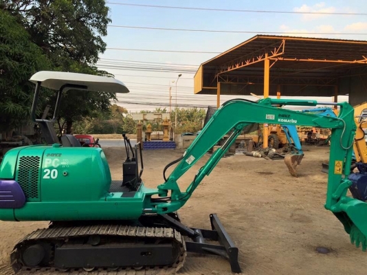 ขายรถขุดแบคโฮ KOMATSU Pc20-7  เครื่องแน่น ปั๊มแรง ระบบไว (แทรคเหล็ก) รถพร้อมใช้งาน  (เอกสารใบอินวอยครบ)