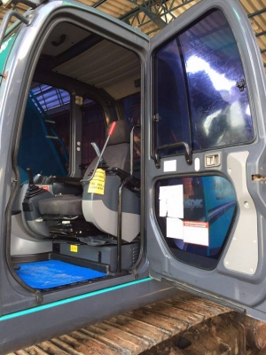 KOBELCO SK200-8 SUPER YN12 5,xxx ชม. เอกสารทะเบียน รถสวยมาก สีเดิม มีสมุดคู่มือการใช้รถพร้อม ราคา 2,190,000 บาท สนใจ 089-0854790