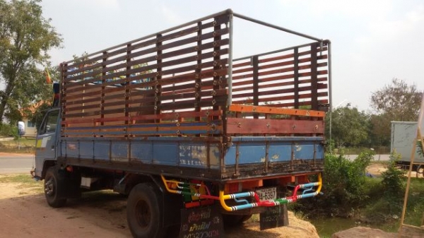 ISUZU NPR115 รถห้างแท้ รถสีเดิม เครื่องดี ขับดี ครัทซีสวย รถพร้อมใช้งาน