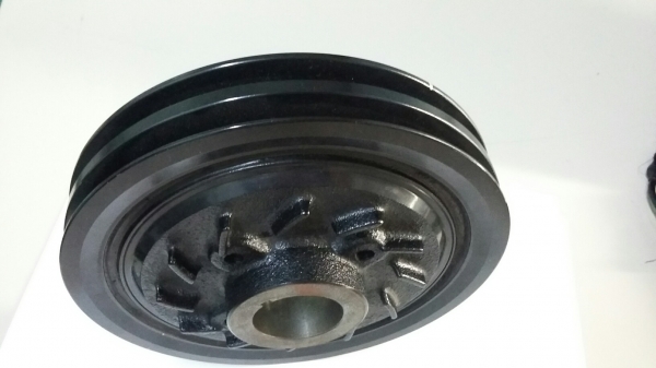 มู่เลย์ข้อเหวี่ยง MITSU STARDA 2500 มู่เลย์ข้อเหวี่ยง MITSU STARDA 2500