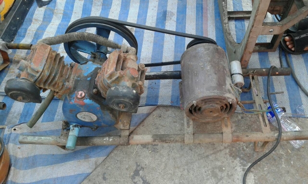 หัวปั้มลม+มอเตอร์เป่าน้ำบาดาล