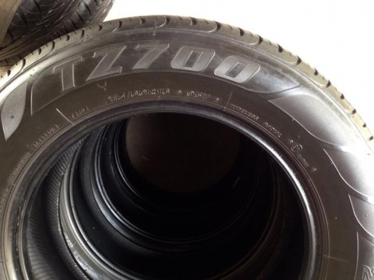 - ขายยาง  215/60/16