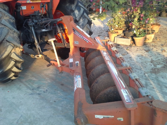 ขาย แทรกเตอร์ KUBOTA M7040 ถูกๆ สวยๆ