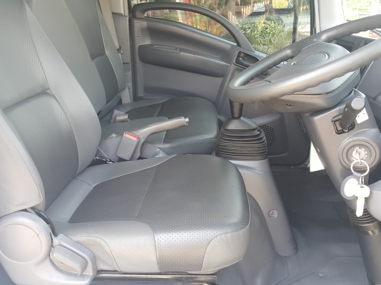 ขาย ISUZU NMR130  ไมล์ 3 หมื่นกว่าโล มือเดียวป้ายแดง