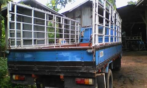 ขายหกล้อ85แรง ยาว4.3เมตร ขายหกล้อ85แรง ยาว4.3เมตร