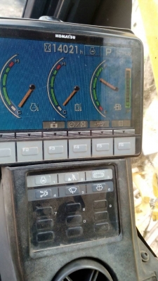 ขายด่วน KOMATSU PC200-8 โซ่ช่วงล่างเต็ม เอวแน่น เครื่องปั้มดี ไฟฟ้าครบ แอร์เย็น เอกสารเล่มทะเบียน