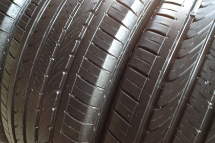 ยางGOODYEAR 205 55R16  ปี2015 สภาพสวยมากๆ ดอกเยอะมากๆถูกมากๆๆ