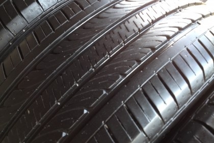 ยางGOODYEAR 205 55R16  ปี2015 สภาพสวยมากๆ ดอกเยอะมากๆถูกมากๆๆ