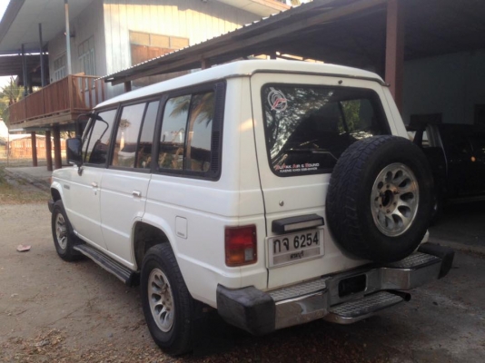 ขายรถปาจีโร่ รถสภาพสวยงาม ใช้งานอยู่ ขายรถปาจีโร่ รถสภาพสวยงาม ใช้งานอยู่
