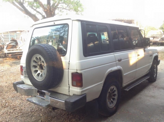 ขายรถปาจีโร่ รถสภาพสวยงาม ใช้งานอยู่ ขายรถปาจีโร่ รถสภาพสวยงาม ใช้งานอยู่