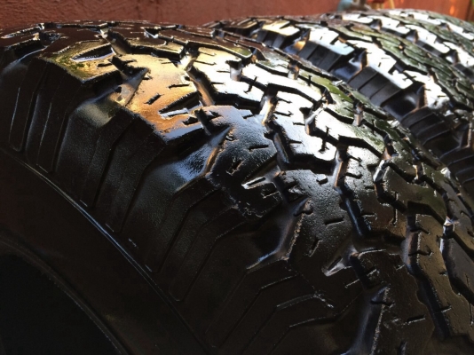 ยาง bf all 265/75/16. ปลายปี 10 สวยๆ