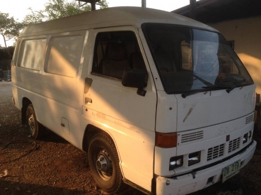 ขายรถตู้อีซูซุ  ราคา60000