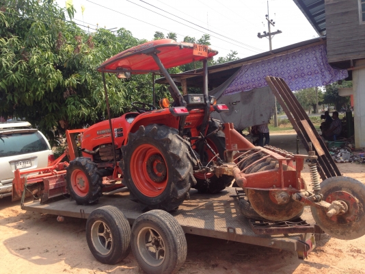 รถไถ KUBOTA L3608 (ราคา268,000บาท) มีภาพวีดีโอ สภาพพร้อมใช้งานรถสวยสภาพเดิมๆ พร้อมอุปกรณ์ 3 รายการ ผ รถไถ KUBOTA L3608 (ราคา268,000บาท) มีภาพวีดีโอ สภาพพร้อมใช้งานรถสวยสภาพเดิมๆ พร้อมอุปกรณ์ 3 รายการ ผ