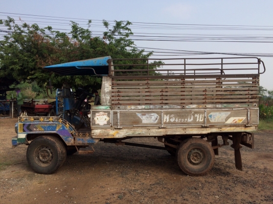 อีแต๋น (69,000)ขายพร้อมเครื่อง11แรง เกียร์เจ ช่วงล่างโตโยต้า สภาพดี ใช้งานปกติ โทร 081 074 5778 ลุงโหนกรับสาย