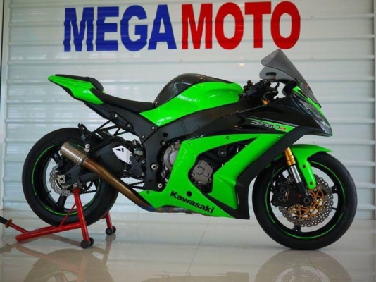 ขาย Kawasaki Zx10 ปี 2014 สภาพนางฟ้า พร้อมทะเบียนแท้ รถสวยมาก