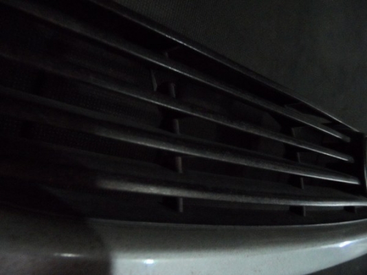 ขาย กระจังหน้า มาสด้า นิว ซีดาน MAZDA NEW SEDAN  อะไหล่รถยนต์ มือสอง