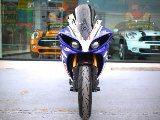 ขาย Yamaha R1 ปี 2010 พร้อมทะเบียนแท้ ของแต่งหลักแสน เครื่องยนต์สดๆ