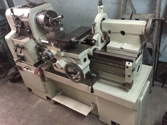 ขายเครื่องกลึงแยม4.5ฟุตนิ้วมิลเปลี่ยนเฟืองถอดคอม้าได้มีสามขาครบเสียงเงียบ ขายเครื่องกลึงแยม4.5ฟุตนิ้วมิลเปลี่ยนเฟืองถอดคอม้าได้มีสามขาครบเสียงเงียบ