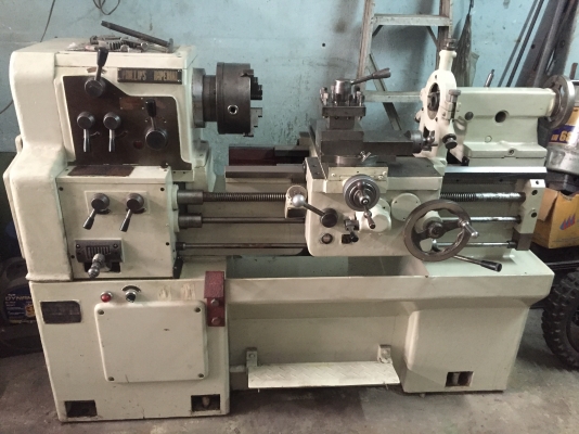 ขายเครื่องกลึงแยม4.5ฟุตนิ้วมิลเปลี่ยนเฟืองถอดคอม้าได้มีสามขาครบเสียงเงียบ