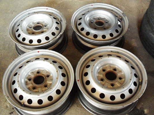 ล้อกะทะ กระบะขอบ15- 5รู114 สภาพสวย วงละ375 ล้อกะทะ กระบะขอบ15- 5รู114 สภาพสวย วงละ375