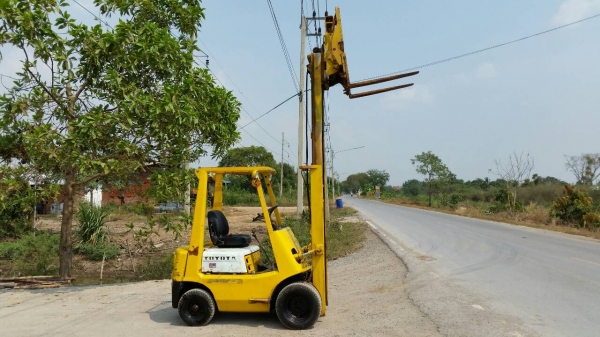 ขายด่วนรถยก TOYOTA 4FGยก1.5ตันเสาสูง3เมตรงากะดกได้รถนอกยังไม่เคยใช้งานในเมืองไทยเลย=รุ่นใหม่ขายถูกๆๆ ขายด่วนรถยก TOYOTA 4FGยก1.5ตันเสาสูง3เมตรงากะดกได้รถนอกยังไม่เคยใช้งานในเมืองไทยเลย=รุ่นใหม่ขายถูกๆๆ