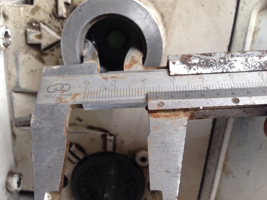 ขายปั้มแว็กกั้มสูญญากาศ EDWARDS made in England ขนาด 3/5HP. 220V ไฟบ้าน สภาพดี พร้อมใช้งาน มี 2 ตัวครับ