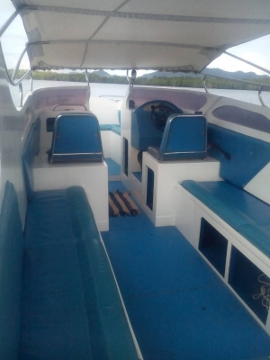 ขายเรือเร็ว27ฟุตท้องไม้จริงเครื่องยามาฮ่า200แรงม้าสภาพพร้อมใช้งาน