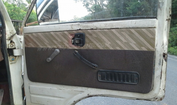 รถบรรทุก ISUZU 6 ล้อ ดัมพ์ รุ่น TL45DL กะบะดั๊มยาว 3.65 เมตร 85 แรงม้า