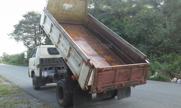 รถบรรทุก ISUZU 6 ล้อ ดัมพ์ รุ่น TL45DL กะบะดั๊มยาว 3.65 เมตร 85 แรงม้า