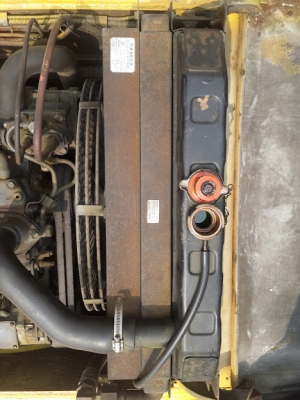 ขายค่ะรถบดล้อยาง 7 ล้อ ยี่ห้อ Hitachi รุ่น RT200WT #43076 เทียบเท่าไดนาแพค CP20W  ติดต่อ ใหม่ 061-4194022