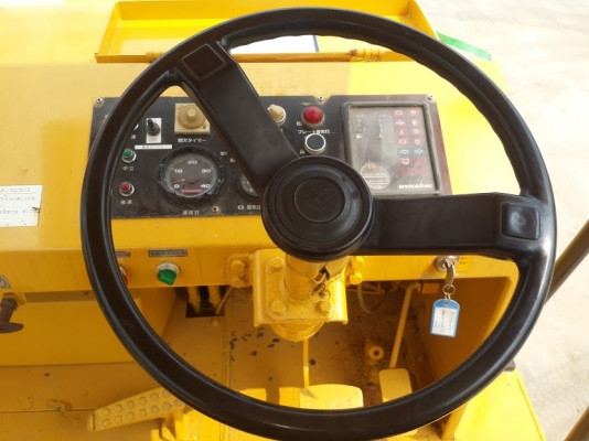 ขายค่ะรถบดล้อยาง 7 ล้อ ยี่ห้อ Hitachi รุ่น RT200WT #43076 เทียบเท่าไดนาแพค CP20W  ติดต่อ ใหม่ 061-4194022