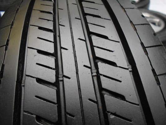 ล้อแม็ก Hilux Revo ขอบ 17 พร้อมยาง Bridgestone Dueler 265 65 17 ผลิตปี 2012 เทิร์นได้ ใส่ฟรีค่ะ