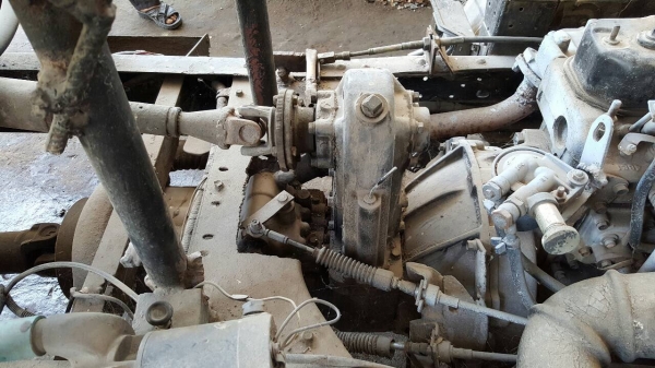 ขาย รถโม่ปูน 2.5 คิว 6 ล้อ ISUZU NKR ไม่มีทะเบียน เครื่อง 4BE1 110 แรงม้า คัสซีสวยตลอดเส้น ปั้มล่างเสียให้ไปซ่อมเองครับ