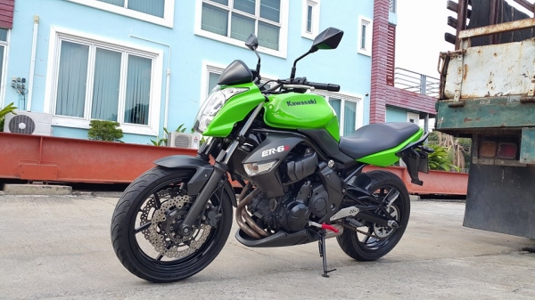 ER6N ABS 2010 รถบ้าน ใช้น้อย พร้อมขี่ สวยๆ ราคาไม่แพงครับ