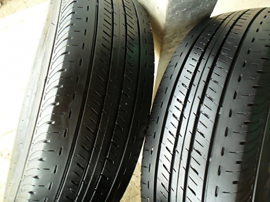 ยางกระบะขอบ15  บริดสโตน205-70-R15ลงพื้นปี15 (4เส้น3,800)