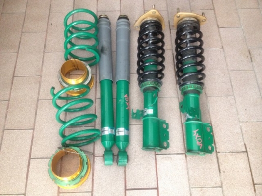 TEIN SUPER WAGON ใส่ TOYOTA VOXY ปรับหนืดครบชุดได้เก่าญี่ปุ่นสภาพสวย